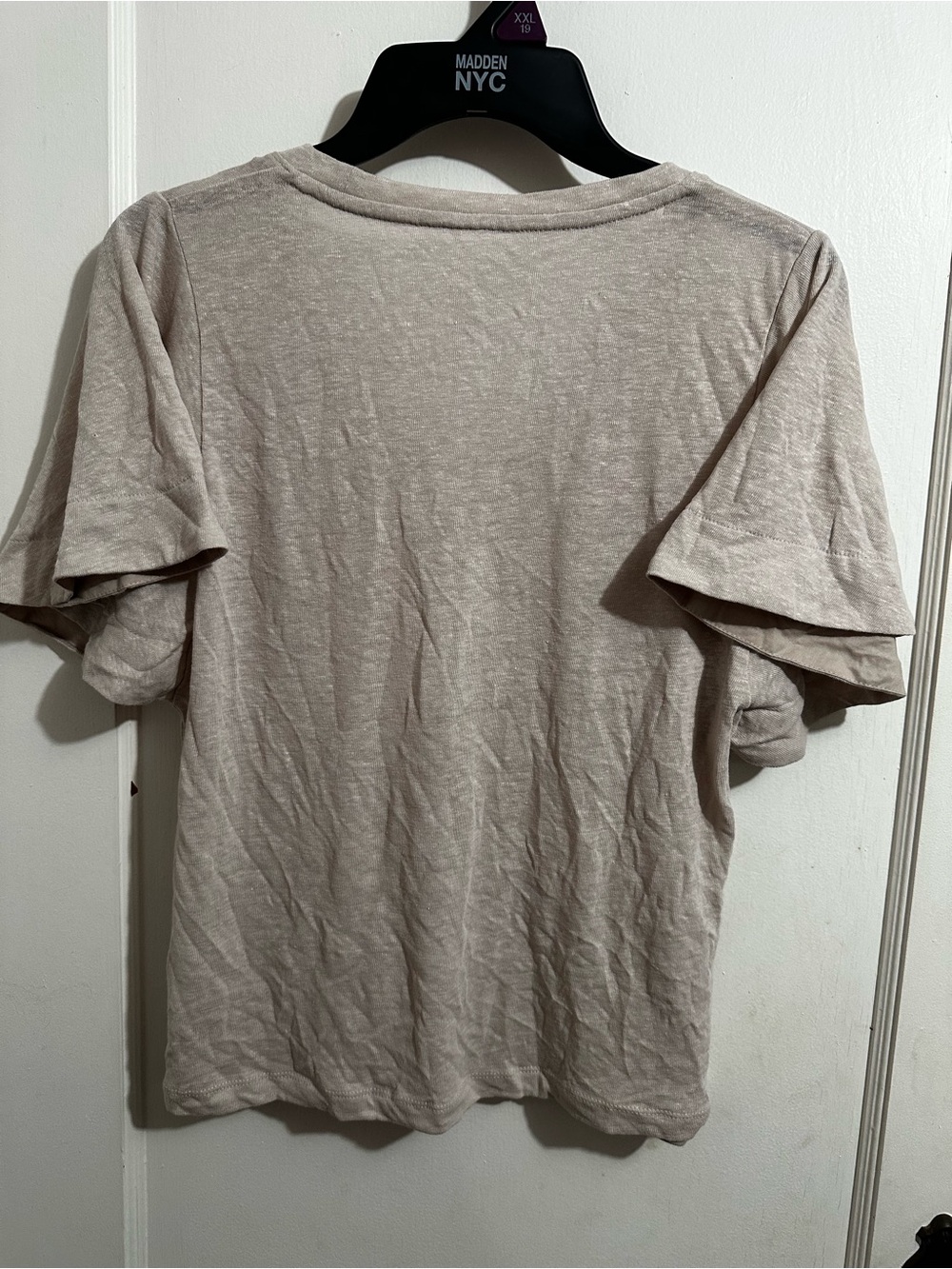 V-Neck Short Sleeve Tee in Light Beige NWOT - Picture 5 of 5